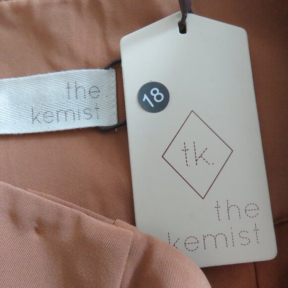 THE KEMIST Tan Multi Pleat Front Baggy High Rise Tapered Pants  UK 18 US 14 NWT - Picture 16 of 16